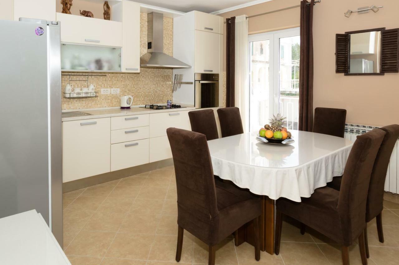 Spacious Apartment Near The Old Town Dubrovnik Luaran gambar